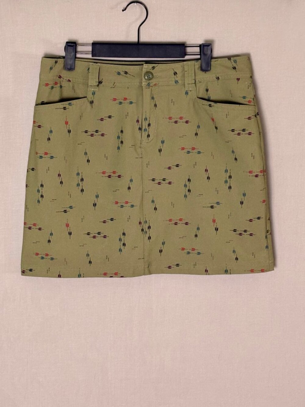 Eddie Bauer Adventurer 2.0 Skort Size 8 Green Printed Hiking Travel Skirt Shorts